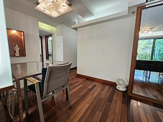 Wan Chai - Phoenix Court Block 2 06