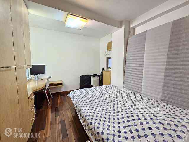 Wan Chai - Phoenix Court Block 2 10
