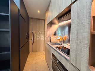 Sai Ying Pun - Bohemian House 05