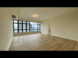 Mid Levels Central - Grenville House Block EF 03