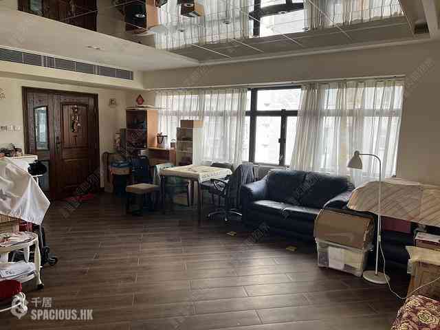 Wan Chai - Suncrest Tower 01