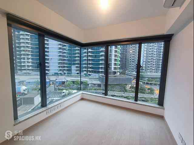 Wong Chuk Hang - The Southside Phase 3C Blue Coast II 02