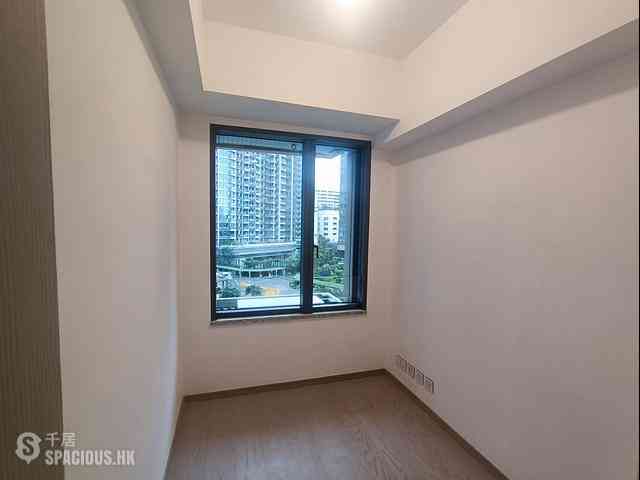 Wong Chuk Hang - The Southside Phase 3C Blue Coast II 08