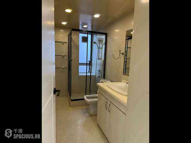 Mid Levels Central - Tregunter Tower 3 08