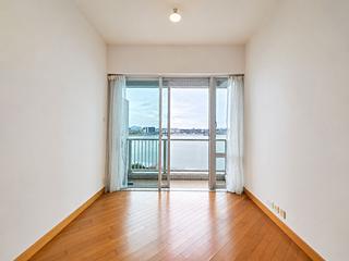 Tung Chung - Coastal Skyline Phase 4 Le Bleu Deux 02