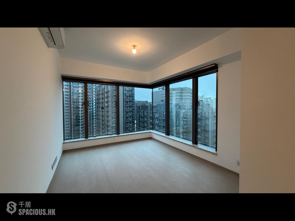 Wong Chuk Hang - The Southside Phase 3B Blue Coast Tower 1B 01