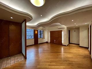 Sai Ying Pun - Ka Fu Building 20