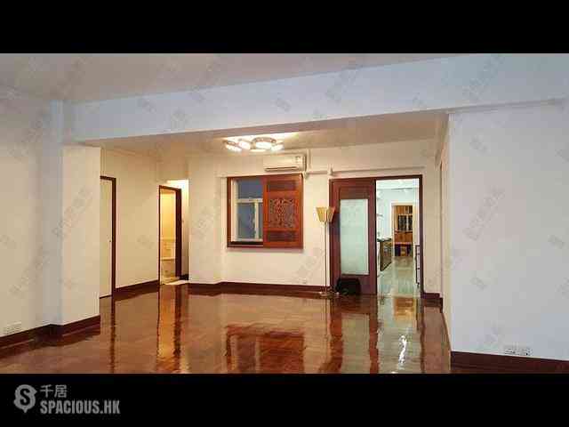 Mid Levels West - Alpine Court 01