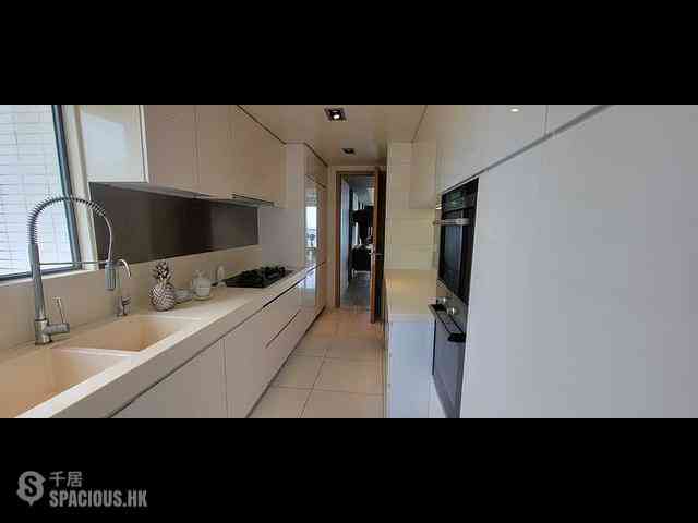 Discovery Bay - Discovery Bay Phase 14 Amalfi Amalfi One 03