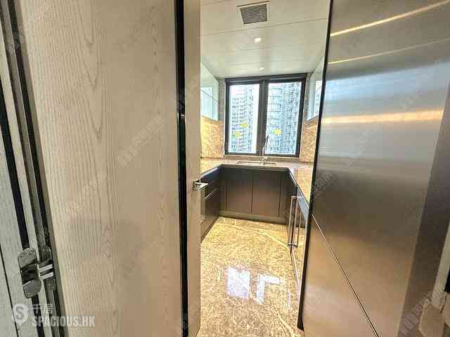 Wong Chuk Hang - The Southside Phase 3B Blue Coast 08