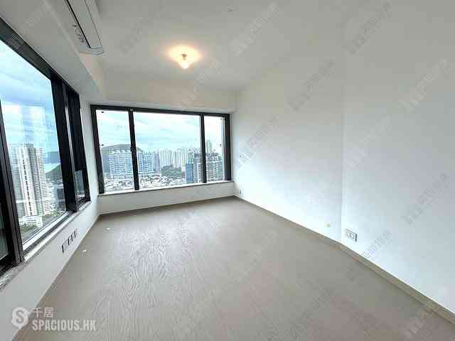 Wong Chuk Hang - The Southside Phase 3B Blue Coast 04