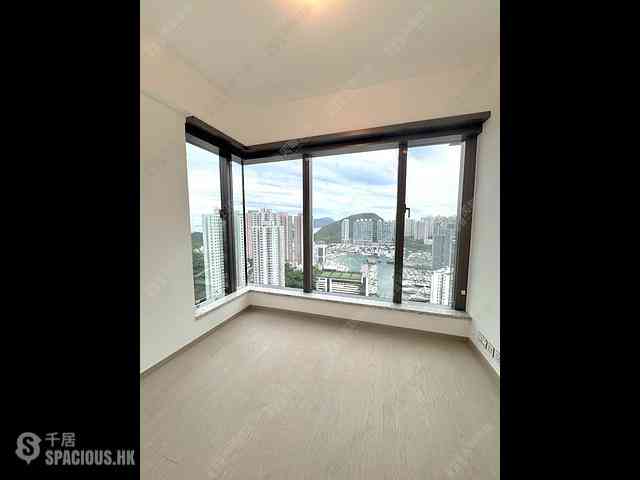 Wong Chuk Hang - The Southside Phase 3B Blue Coast 06