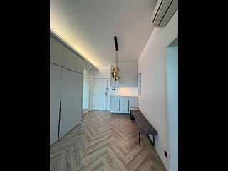 Tung Chung - Coastal Skyline Phase 3 La Rossa Block Block A (Block 7) 12