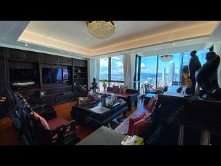 Mid Levels Central - The Mayfair 02