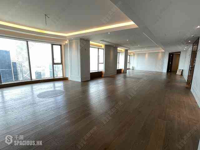 Mid Levels Central - Regence Royale 02