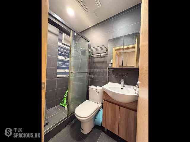 Kennedy Town - Smithfield Court 05