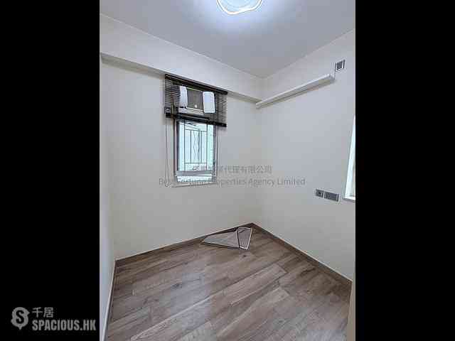 Kennedy Town - Smithfield Court 03