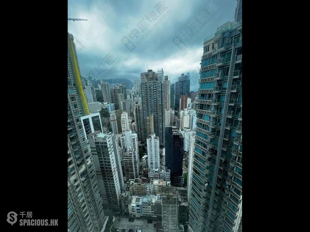 Wan Chai - The Avenue Phase 2 01