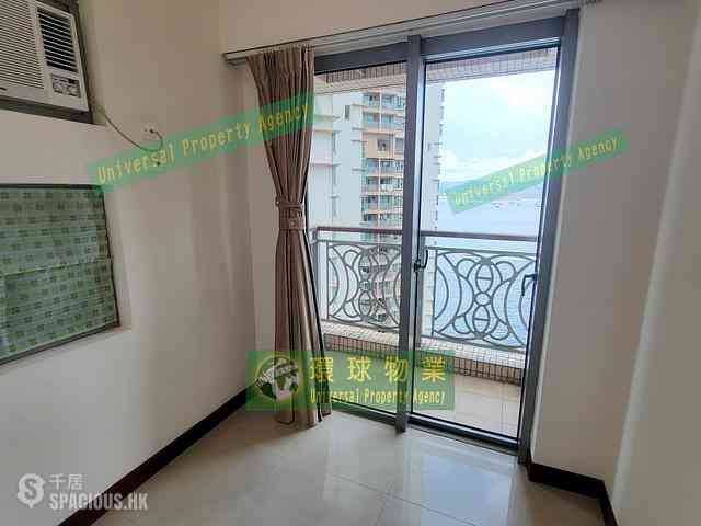 Kennedy Town - The Merton Tower 3 05