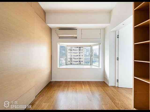 Happy Valley - Ventris Place 05