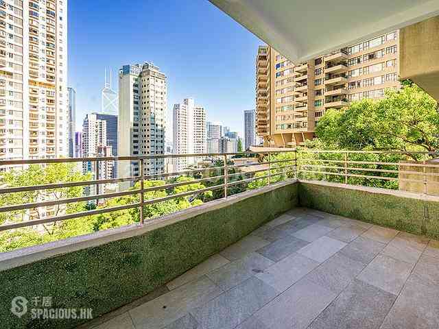 Mid Levels Central - Brewin Court 01