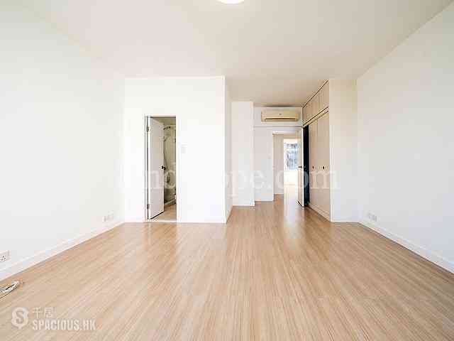 Mid Levels Central - Brewin Court 07