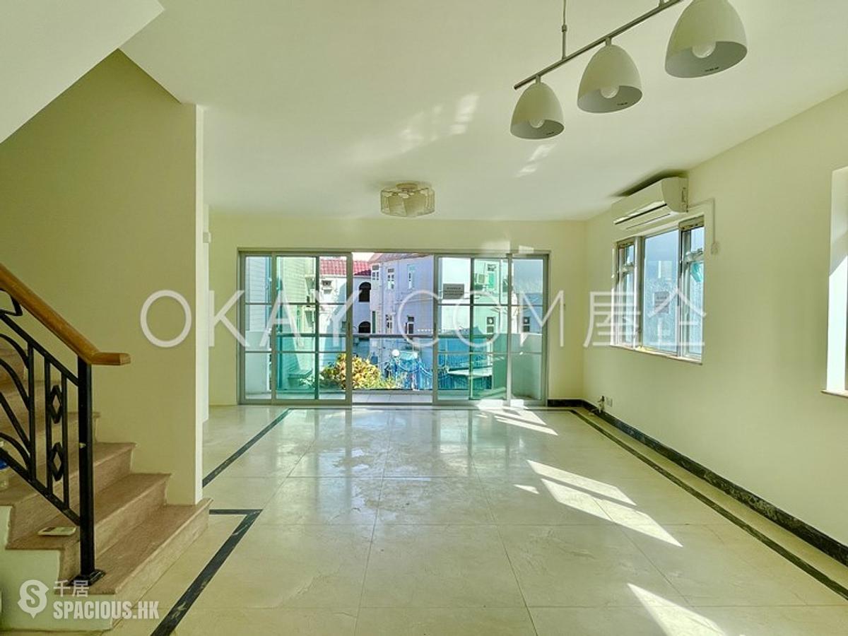 Sai Kung - SAI SHA VILLA 01