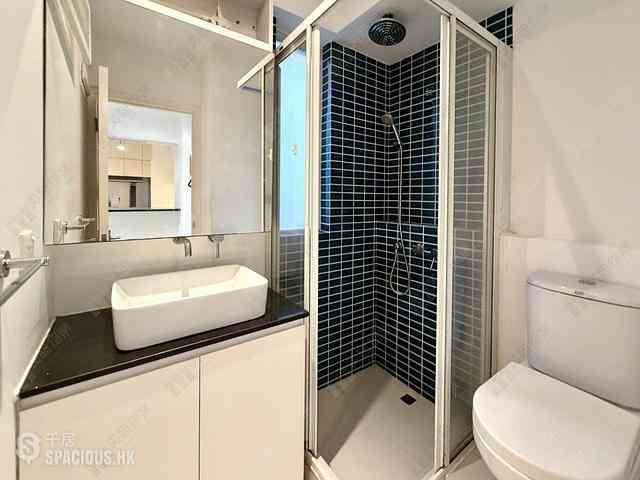 Soho - Caravan Court 23