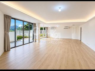 Shouson Hill - Henredon Court 03