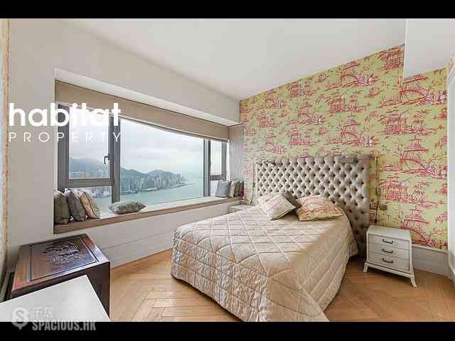 West Kowloon - The Harbourside 15