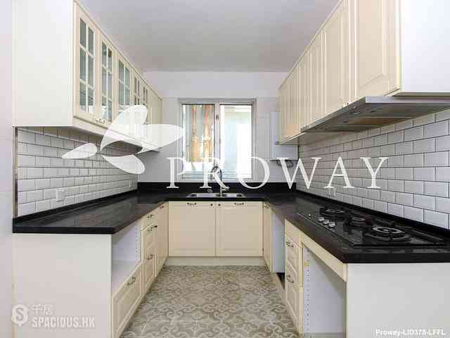 Stanley - Grosse Pointe Villa 11