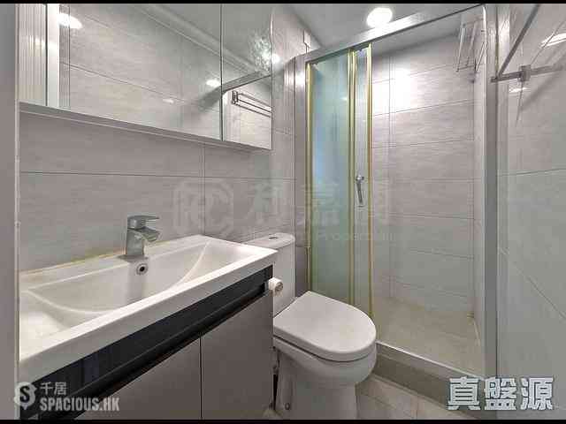 Wan Chai - Galway Court 05