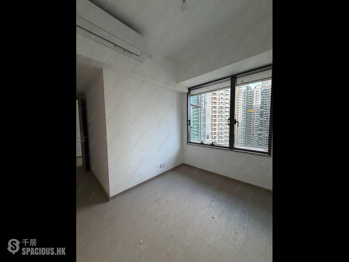 Wong Chuk Hang - The Southside Phase 3B Blue Coast Tower 2B 01