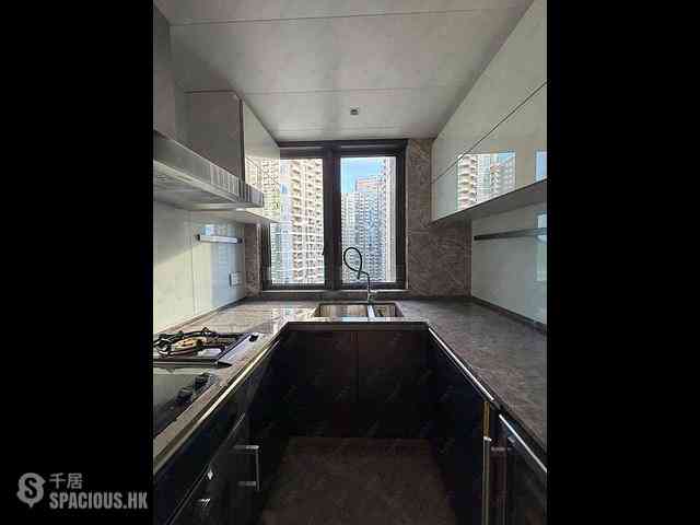 Wong Chuk Hang - The Southside Phase 3B Blue Coast Tower 2B 05