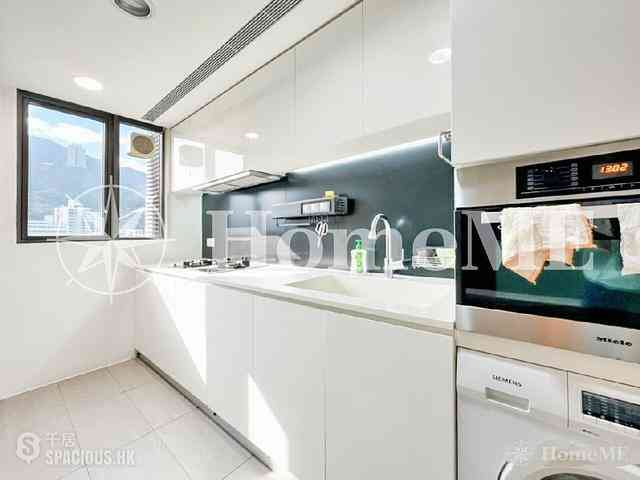 Wan Chai - The Oakhill 10