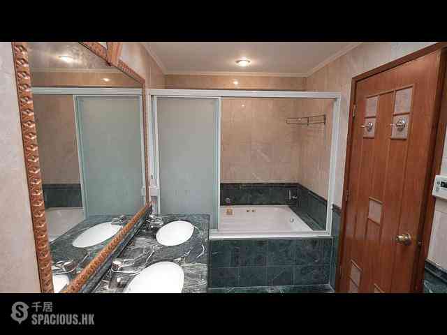 Kowloon Tong - La Salle Place 05