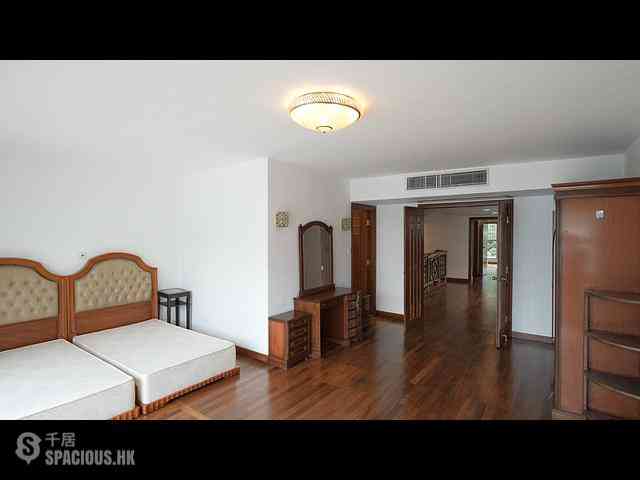 Kowloon Tong - La Salle Place 03