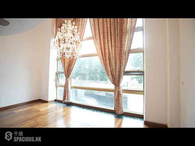 Kowloon Tong - La Salle Place 07
