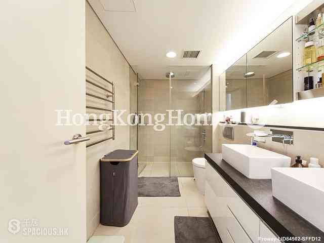 Pok Fu Lam - Aqua 33 07
