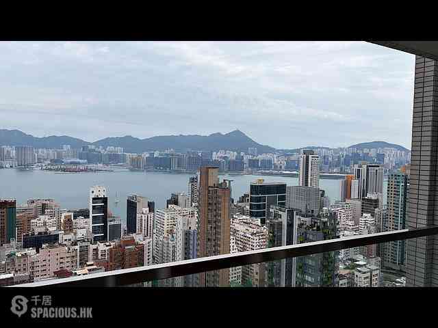 Braemar Hill - Sky Scraper 01