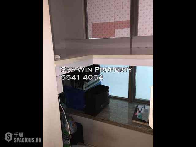 Sham Shui Po - Trinity Towers Block 1 15