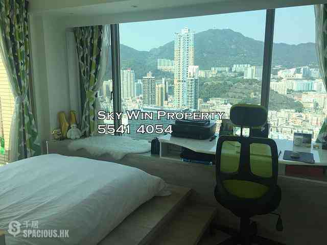 Sham Shui Po - Trinity Towers Block 1 11