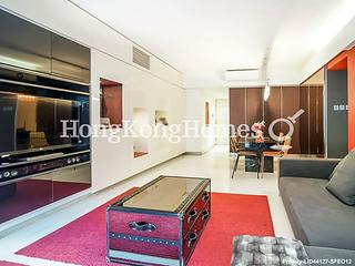 Mid Levels West - Realty Gardens 06