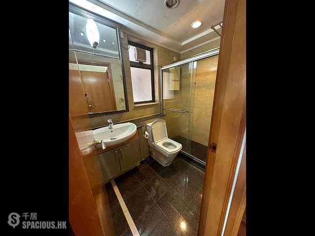 Shek Tong Tsui - The Belcher's Phase 2 Block 6 08