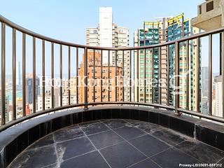 Mid Levels Central - Elegant Terrace 03