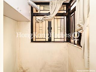 Mid Levels Central - Elegant Terrace 12