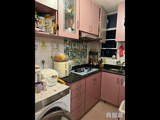 Tseung Kwan O - Beverly Garden Block 2 06