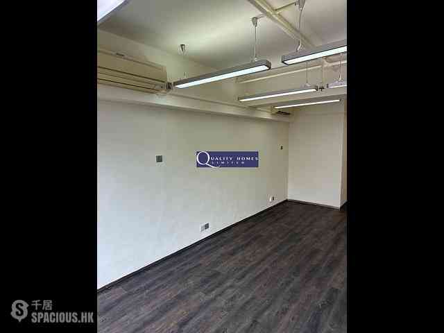 Sheung Wan - Hollywood Centre 06