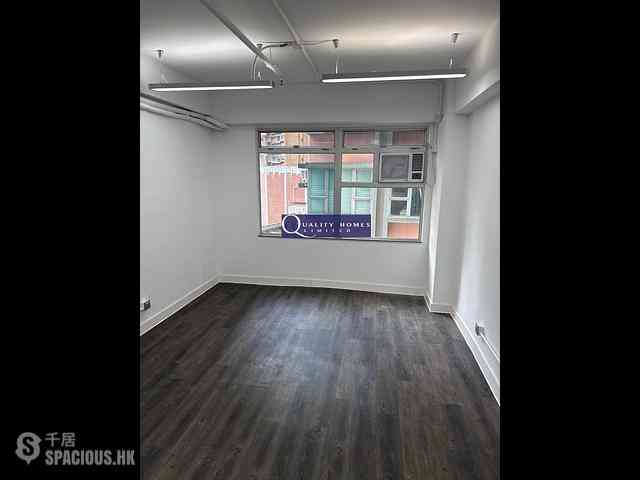 Sheung Wan - Hollywood Centre 01