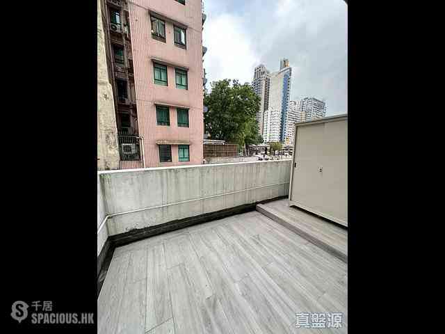 Tai Hang - Sunrise Court 05